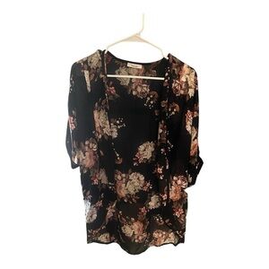 TeenBell Black Floral Kimono Blouse